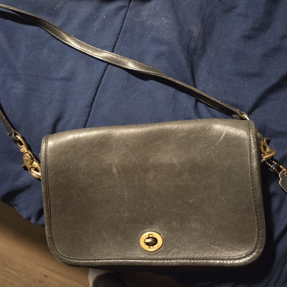 Coach Handbag. - Picture 1 of 9